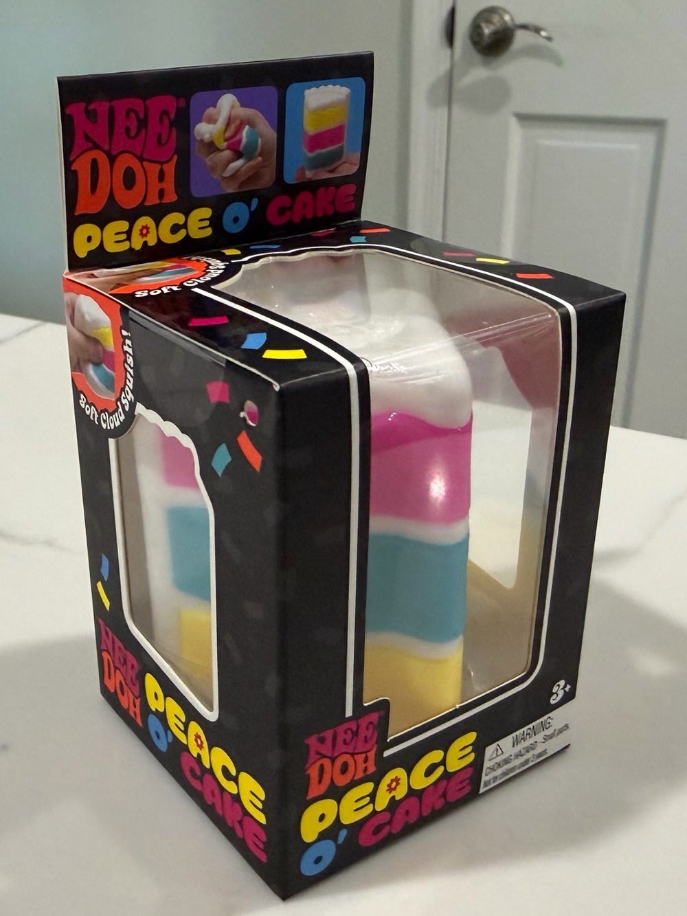 Schilling NEEDOH Peace O Cake Squishy - White, Pink, Blue, Yellow - NIB